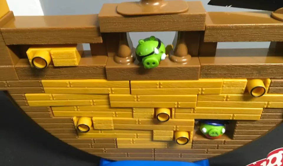 Angry Birds Go! Pirate Pig Attack Jenga – ToyBoxed