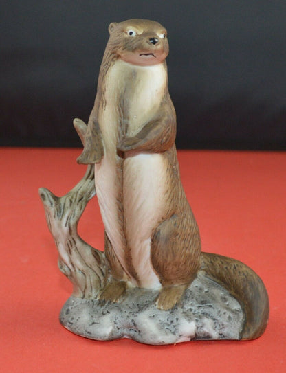 ANIMAL FIGURINE OTTER(PREVIOUSLY OWNED) GOOD CONDITION - TMD167207