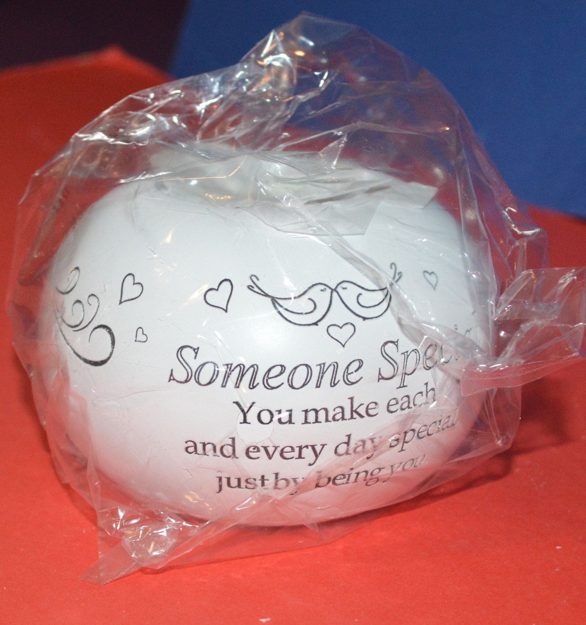 BRAND NEW SAID WITH SENTIMENT TEA LIGHT CANDLE HOLDER SOMEONE SPECIAL - TMD167207