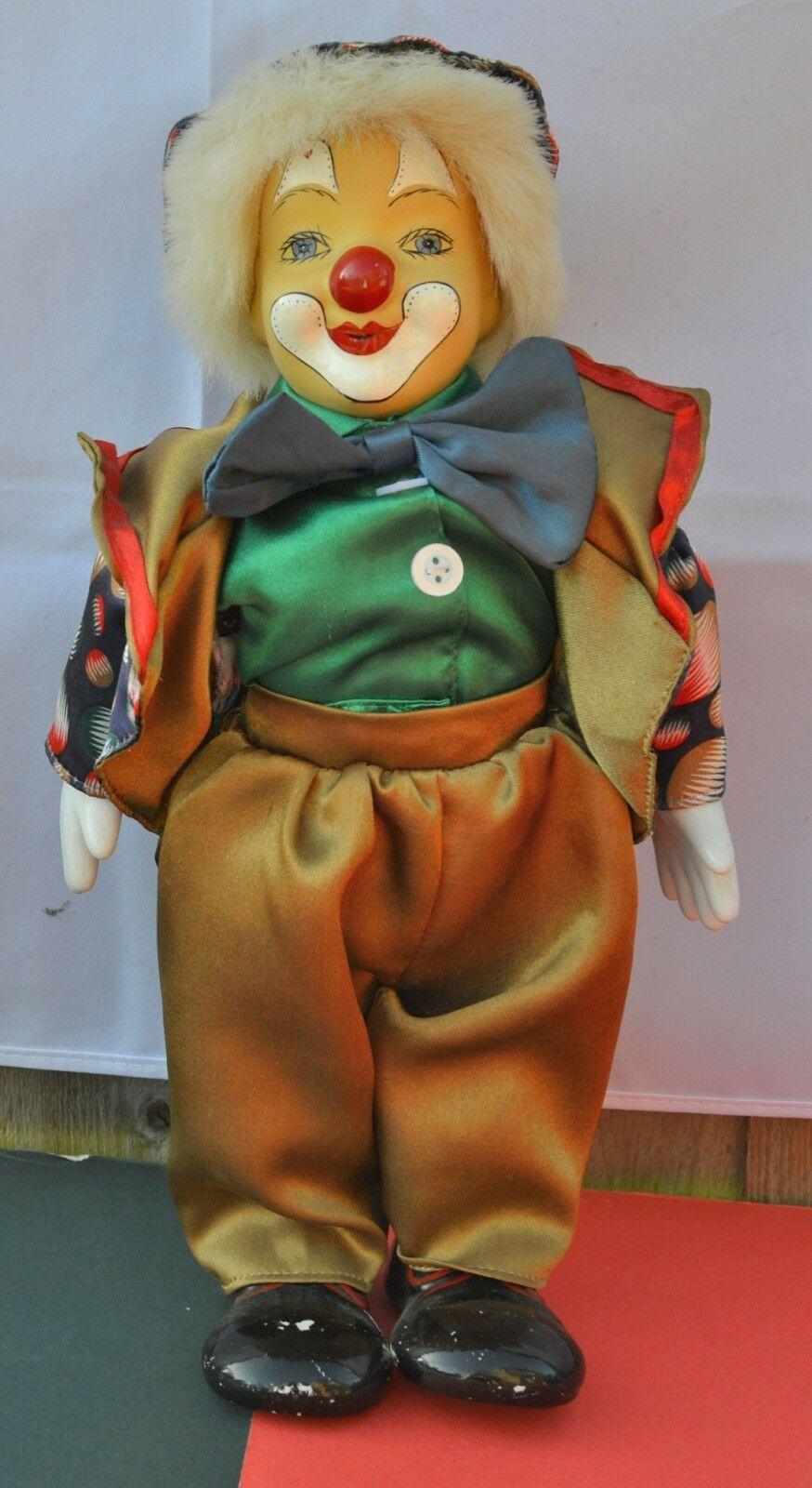 CLOWN DOLLS ONE DRESSED IN GREEN & ONE DRESSED IN A TAILCOAT BOXED - TMD167207