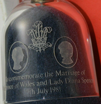 GLASS BELL TO COMMEMORATE THE MARRIAGE OF PRINCE CHARLES AND LADY DIANA SPENCER(PREVIOUSLY OWNED)GOOD CONDITION - TMD167207