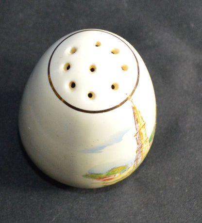 TABLEWARE BANBURY CROSS PEPPER SHAKER(PREVIOUSLY OWNED) GOOD CONDITION - TMD167207